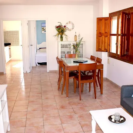 Las Brisas 公寓 坎波阿莫